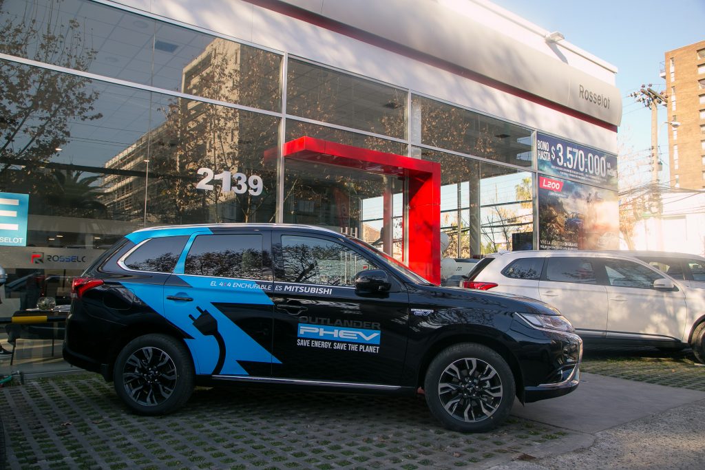 Mitsubishi motors es x64217